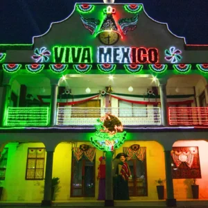 Figura LED Escudo Nacional Mexicano para fiestas patrias, decoración de fachadas de monumentos y presidencias, plazas públicas, zócalos, centros comerciales y negocios