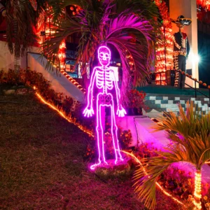 Figura LED decorativa grande para exterior en forma de Esqueleto en color rosa para adorno de día de muertos en calles, avenidas, fachadas, presidencias municipales, parques, centros comerciales y plazas comerciales