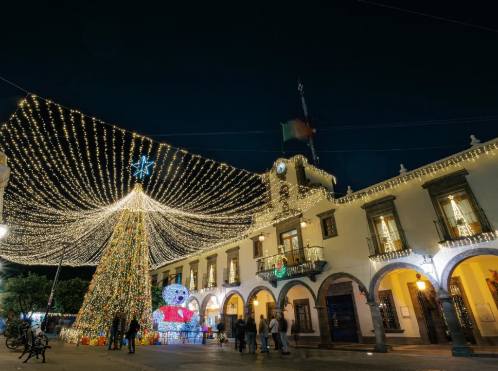 Fabricante de adornos de navidad en México